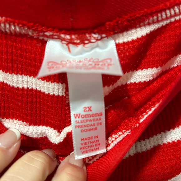 Target Red and White pj Knit Pants - Picture 3 of 3